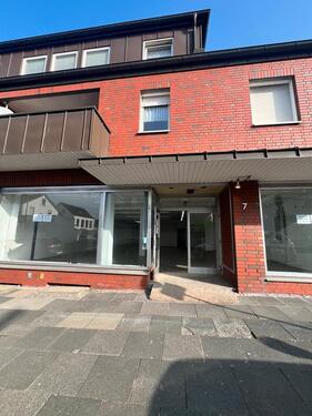 Foto - Laden zu mieten - 950,00&nbsp;EUR Kaltmiete, ca.&nbsp; 270,00&nbsp;m&sup2;