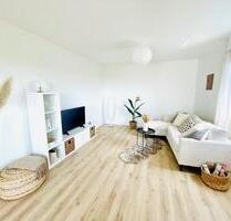 *Provisionsfrei* Lichtdurchflutet & renoviert: 3-Zimmer-Wohnung - Schweinfurt Haardt