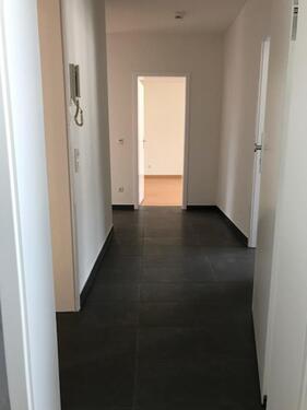 Foto - Frisch sanierte Vierzimmerwohnung, sofort beziehbar - ohne Makler
