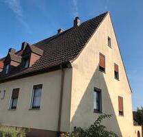 Doppelhaushälfte mit Garten und Garage - Hammelburg