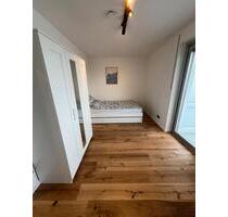 WG-Zimmer mit großem Balkon in 3er-WG - München Sendling-Westpark
