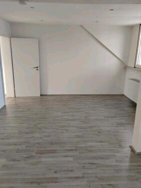 Foto - 3 Zimmer Etagenwohnung zur Miete in Schiffweiler