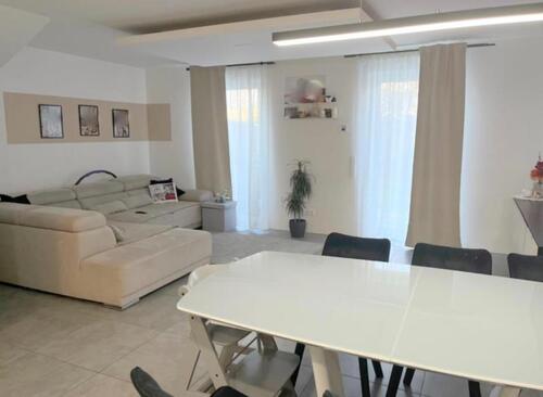 Foto - Reihenhaus in Langenhahn zur Miete