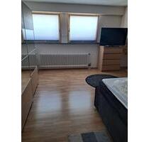 Vermietet wird 4 Zimmer Küche Bad Wohnung in Rachtig - Lösnich