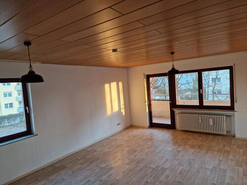 Foto - Drei Zimmer Wohnung in Bad Königshofen zu vermieten