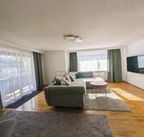 Möblierte 100 m² 3 Zimmer Wohnung mit 2 Balkonen & Einzelgarage - Sonthofen