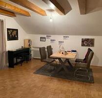 2,5-Zimmer Dachgeschosswohnung in Ingolstadt-Unterhaunstadt