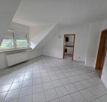 *** Helle 3-Zimmer-DG-Wohnung in zentraler Lage in MIL - Miltenberg