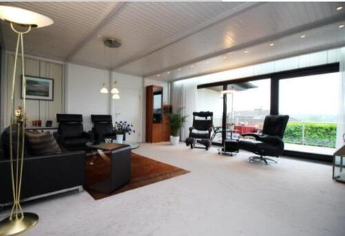 Foto - 10 Zimmer Einfamilienhaus in Solms