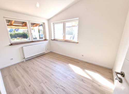 Foto - 5 Zimmer Einfamilienhaus zur Miete in Haßloch