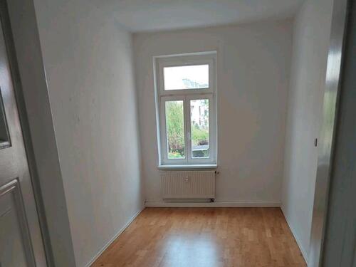Foto - 2 Zimmer Wohnung 59qm, keine Küche, frei ab sofort