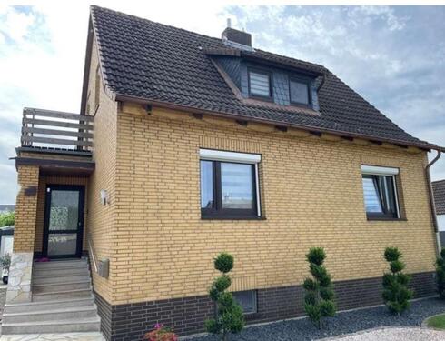 Foto - Einfamilienhaus mit evtl Teilbarkeit großes Grundstück