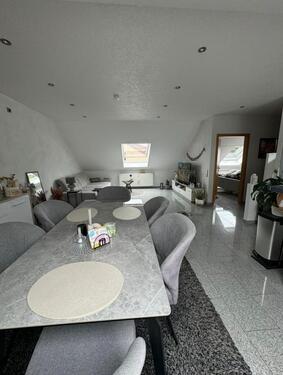 Foto - Moderne Dachgeschosswohnung - 630,00 EUR Kaltmiete,