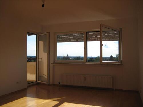 Foto - 3 Zi. Wohnung in Zorneding im 6. Stock mit Fernblick von privat !
