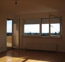 3 Zi. Wohnung in Zorneding im 6. Stock mit Fernblick von privat !