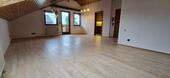 Foto - 3-Zimmer-Dachgeschosswohnung mit Klimaanlage, EBK & Balkon