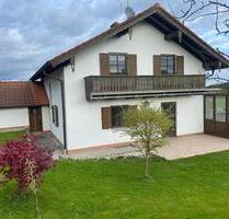 Exkl. Wohnhaus auf dem Land mit exkl. Alpenblick - Steinhöring