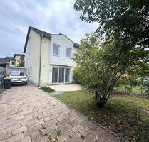 Niederdollendorf: Einfamilienhaus mit hochwertiger Ausstattung-4 Zimmer, Einbauküche, eigener Garten - Königswinter