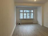 Foto - Geräumige helle 2-Raum Wohnung - 365,00 EUR Kaltmiete,