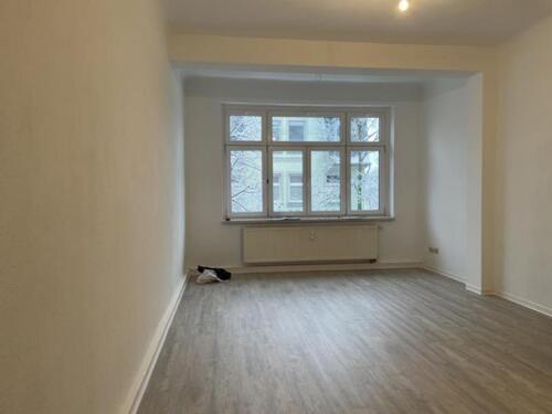 Foto - Geräumige helle 2-Raum Wohnung - 365,00 EUR Kaltmiete,