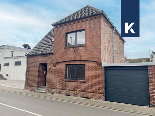 Foto - Frisch saniertes Platzwunder mit Hof, Garage und Garten