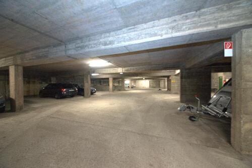 Foto - Tiefgaragenstellplatz in der Huestraße 88 in Dortmund-Hörde (Gartenstadt) (Stellplatz 7)