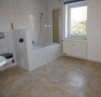 Helle,freundliche 2 Raumwohnung mit Garten,Garage u.Stellplatz - Freiberg