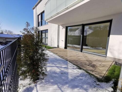 Foto - Moderne-2 Zimmer Wohnung mit Terrasse + Stellplatz