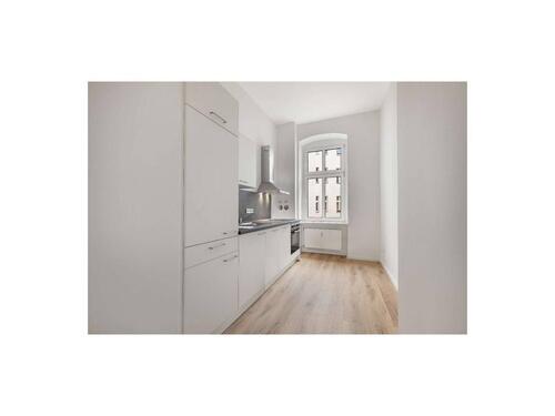 Foto - Willkommen Zuhause - Lichtdurchflutete 2 Zimmer in traumhafter Altbauwohnung