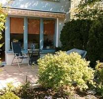möblierte 2-Zimmer EG Wohnung in Rahlstedt mit Terrasse und kami - Hamburg Wandsbek