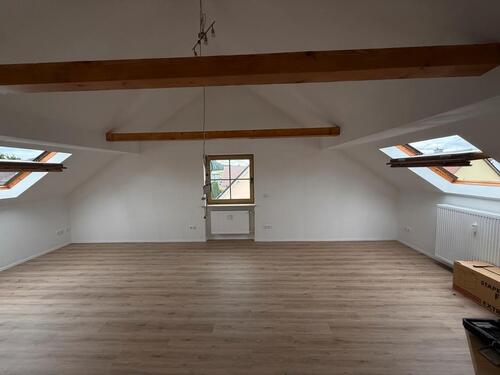 Foto - Dachgeschosswohnung - 1.050,00 EUR Kaltmiete,