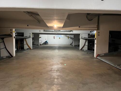 Foto - Tiefgaragenplatz mitten in München-Schwabing