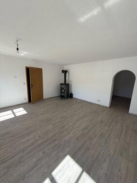 Foto - 3-Zimmer-Wohnung in Burgtreswitz b. Moosbach, ab sofort verfügbar