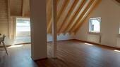 Foto - Neue 3,5-Zimmer Dachgeschosswohung mit Sichtdachstuhl