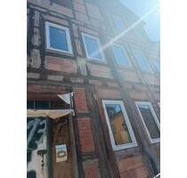 Verkaufe Reihenhaus - 35.000,00&nbsp;EUR Kaufpreis, ca.&nbsp; 207,00&nbsp;m&sup2; in Sonneberg (PLZ: 96515)