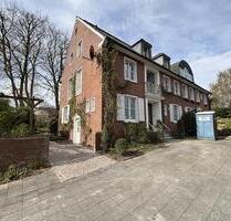 Mit Küche und Stellplatz! großzügige Wohnung im Zentrum von Rheine zur Miete!