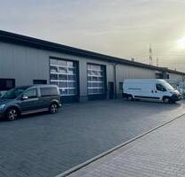 Repräsentative vollisolierte Gewerbehalle mit Lagerfläche - Wesseling