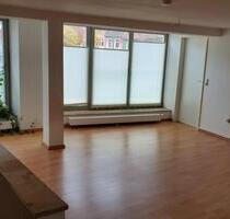 3-Raumwohnung klimatisiert mit separatem Eingang und Innentreppe - Artern