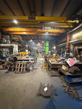 Foto - 1000qm Lager Halle Produktionshalle Büro Firmensitz 2x Kran 16t