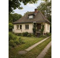 Freistehendes Einfamilienhaus mit großem Garten zur Zwischenmiete - Berlin Spandau