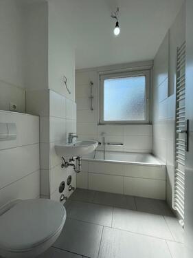 Foto - *Modernes Appartement mit Balkon und Tageslichtbad*