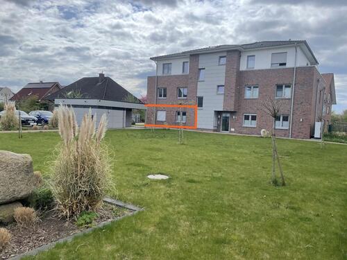 Foto - Erdgeschoss 3-Zi-Whg, sep. Gäste-WC, Terrasse, KFW 40+