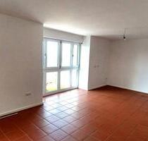 Renovierte Wohnung in Parkstein 3,5 Zimmer 100 m² zu vermieten