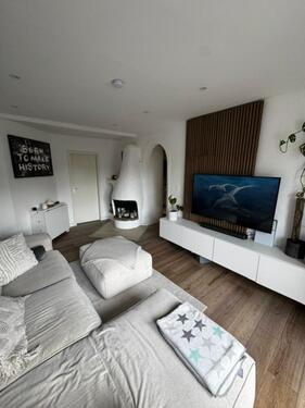 Foto - Renovierte 3-Zimmer Altbauwohnung mit Balkon