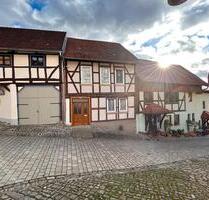 Charmantes Fachwerk Haus - 25.000,00 EUR Kaufpreis, in Treffurt (PLZ: 99830)