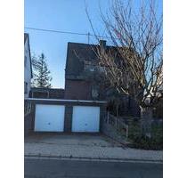 Freistehendes Mehrfamilienhaus - 235.000,00&nbsp;EUR Kaufpreis, ca.&nbsp; 180,00&nbsp;m&sup2; in Mayen (PLZ: 56727)