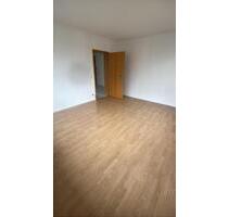 3 Zimmer Wohnung zu verkaufen inkl. Stellplatz ohne Makler - Köln Heimersdorf