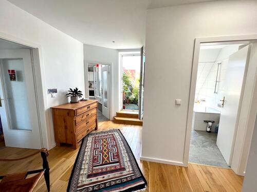 Foto - Zwischenmiete: Helles Dachgeschoss 2.3-31.3.26, möbliert