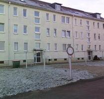 Schöne 3 Raum Wohnung mit Stellplatz in Starkenberg zu vermieten - Rositz