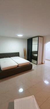 Foto - Gemütliche, voll möblierte 1-Zimmer-Souterrainwohnung
